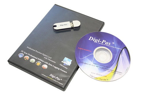 Software Paket für Digi-Pas Präzisionswasserwaagen. Abgebildet hier sind eine schwarze Hülle auf der ein USB-Stick und eine bläuliche CD liegen.