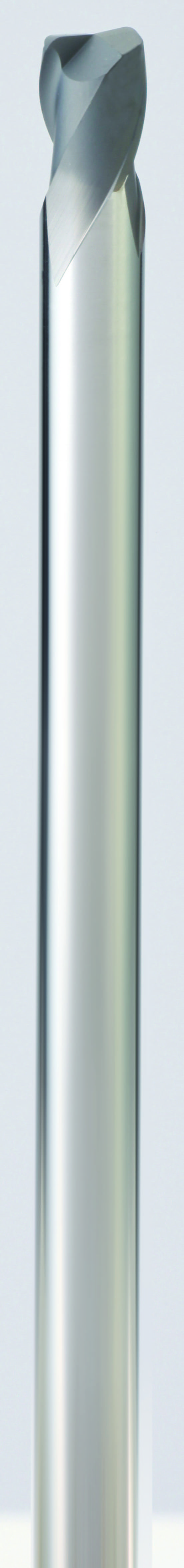 Aufrecht stehender silberner Eckenradiusfräser auf grauem Hintergrund. Die Schnittlänge ist kurz und die Spitze ist flach abgeschnitten.